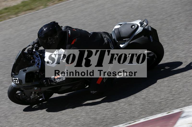 /15 22.05.2026  Plüss Moto Sport  Discover the Bike ADR /Gruppe rot - Race 3/96